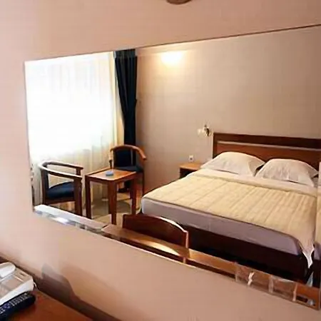 Zepter Palace Hotell 4*